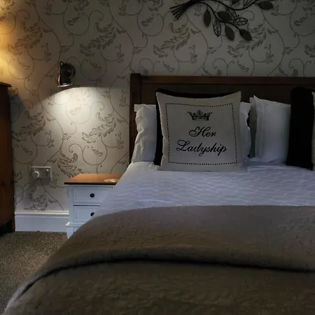 Mulgrave Country Bed & Breakfast *