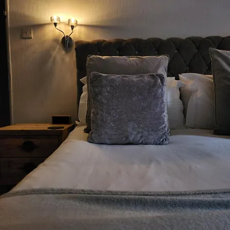 Mulgrave Country Bed & Breakfast *